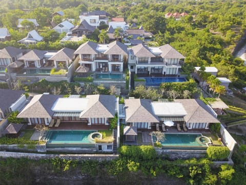 Property building, Neighbourhood, Bird's eye view, Swimming pool