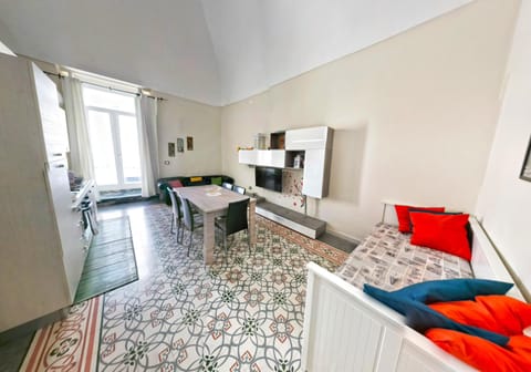 Kitchen or kitchenette, Living room, Dining area