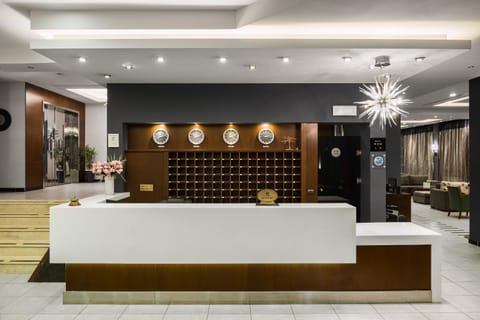 Lobby or reception, Lobby or reception