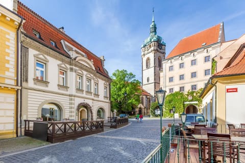 Facade/entrance, City view, Landmark view, Street view