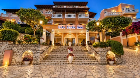 Property building, Facade/entrance
