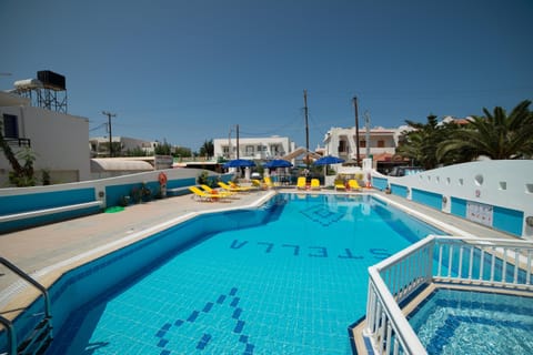 Day, Swimming pool, Swimming pool