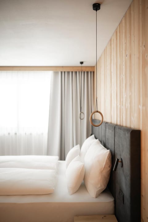 Bed, Decorative detail, Bedroom