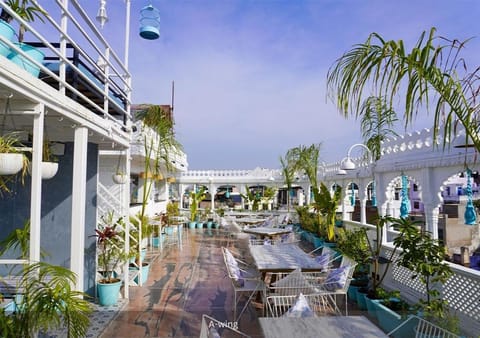 View (from property/room), Balcony/Terrace, Seating area, Evening entertainment