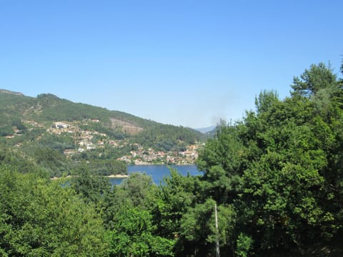Beach, Bedroom, Lake view, Mountain view, River view