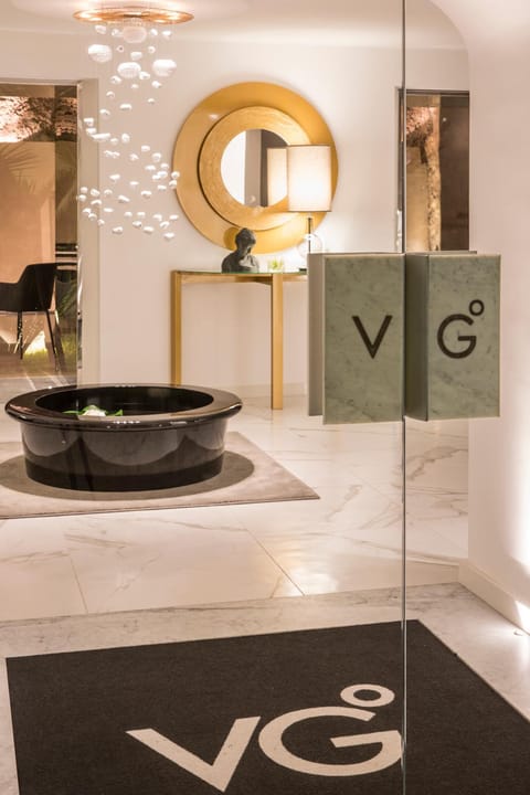 Lobby or reception, Lounge or bar, Decorative detail