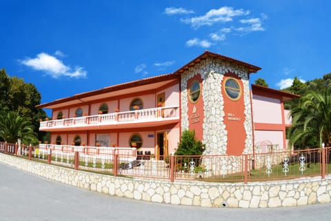 Property building, Day