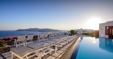 Nikos Villas Apartment hotel in Oia