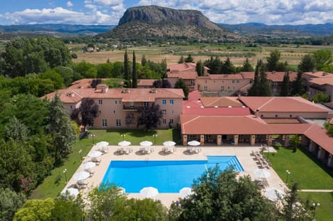 Bird's eye view, Swimming pool