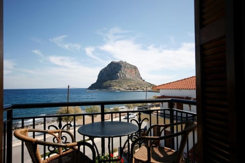 Nearby landmark, Natural landscape