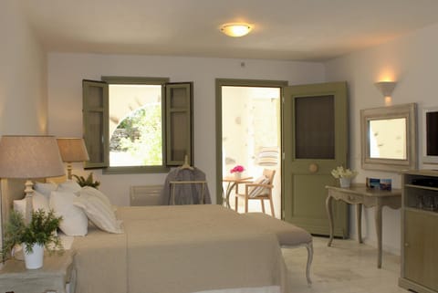 Saint Andrea Seaside Resort - Adults Only Hotel in Paros, Greece