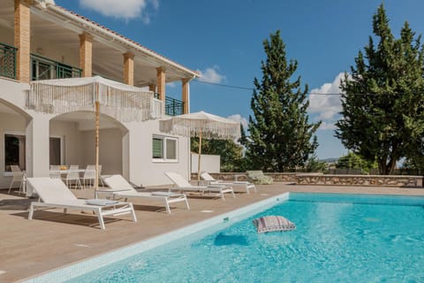 Property building, Patio, Day, View (from property/room), Balcony/Terrace, Pool view, Swimming pool, sunbed