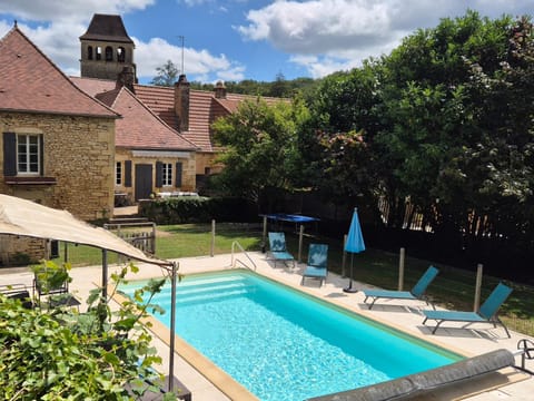 Property building, Natural landscape, Garden view, Pool view, sunbed