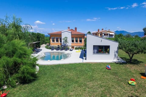 Bird's eye view, Pool view, Inner courtyard view