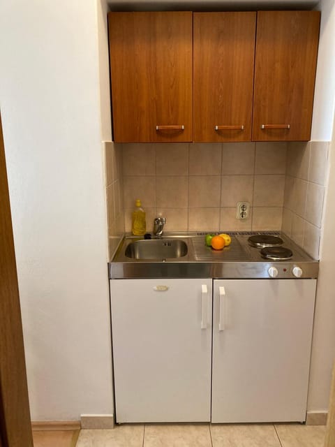 Sunrise Apartments and Studio Apartments 1 Apartment in Put Lokve