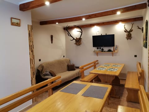 Communal lounge/ TV room, TV and multimedia