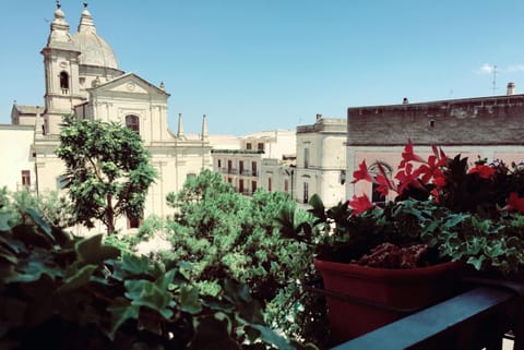 Property building, Landmark view