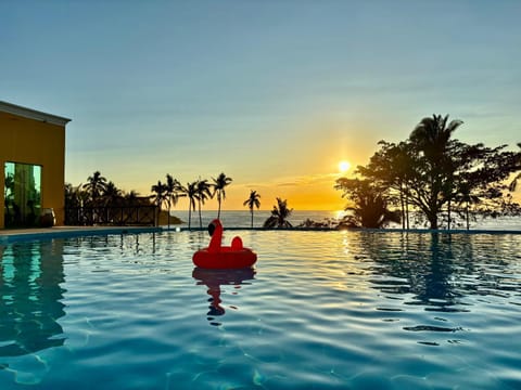 Day, People, Natural landscape, Pool view, Sea view, Swimming pool, Sunset
