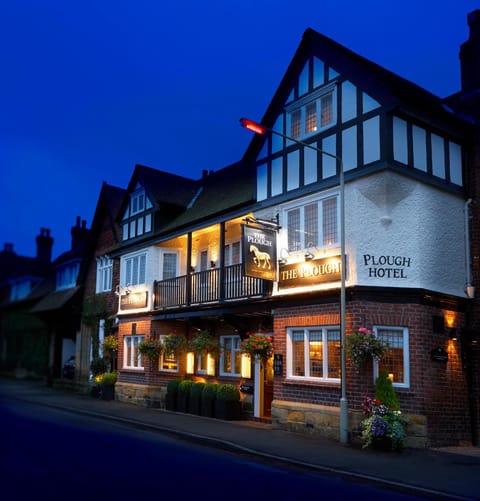 Facade/entrance, Night, On site, Street view