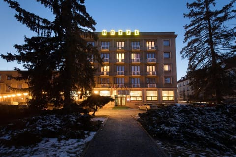 Property building, Facade/entrance, Street view