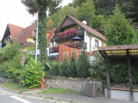 Property building, Neighbourhood, Street view