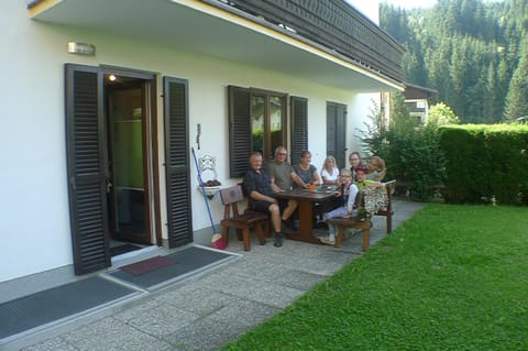 Garden, Balcony/Terrace