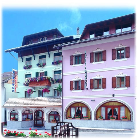 Facade/entrance, Street view