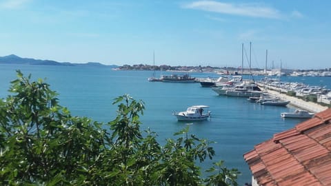 Off site, Natural landscape