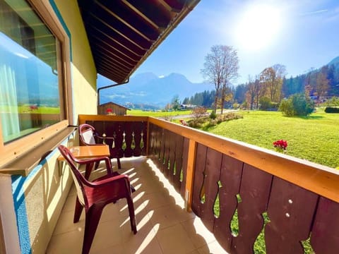 Hotel Bärenstüberl Hotel in Schönau am Königssee