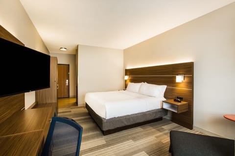 Holiday Inn Express & Suites Bellevue -Omaha Area- by IHG Hotel in Bellevue