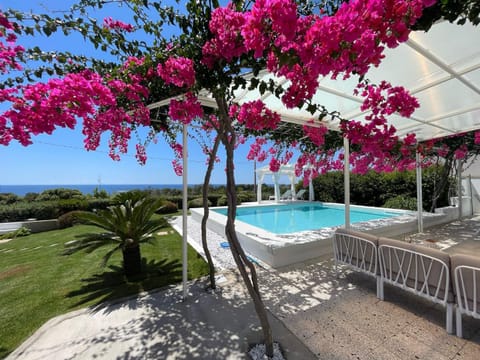 Garden, View (from property/room), Garden view, Swimming pool