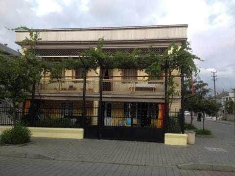 Staff, Facade/entrance, Summer, Street view