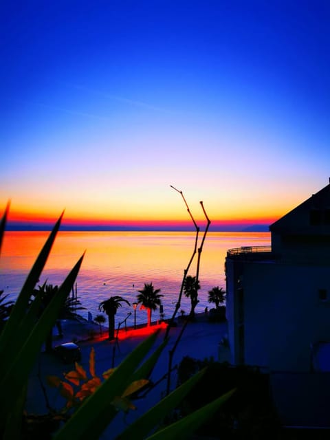 Apartment By The Sea Apartment in Split-Dalmatia County