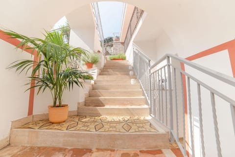 Facade/entrance, Other, On site