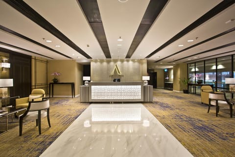 Communal lounge/ TV room, Lobby or reception