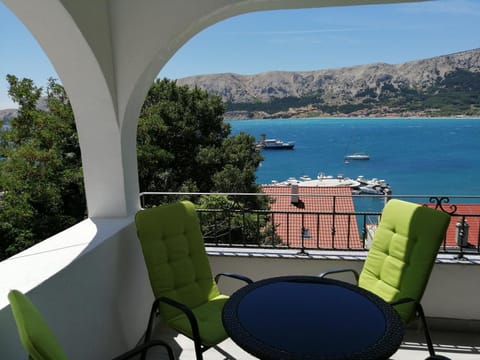 Seating area, Sea view