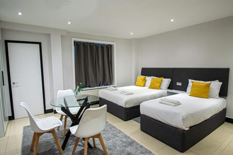 Bed, Seating area, Bedroom
