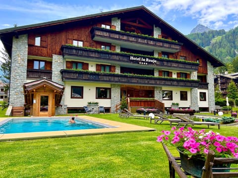 Hotel La Rouja Hotel in Champoluc