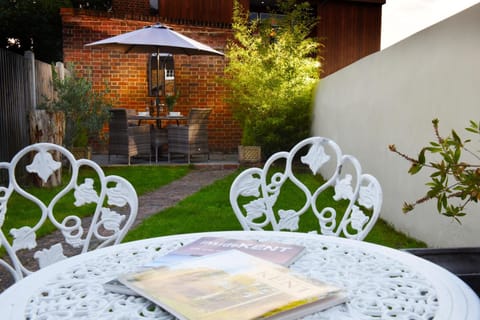 Garden, Garden