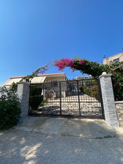 Apartment Angela Apartment in Ksamil