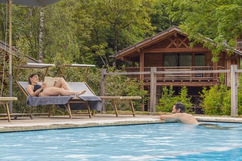 Swimming pool, Swimming pool