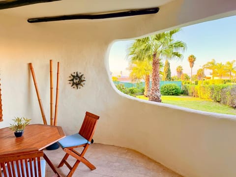 Patio, Garden view
