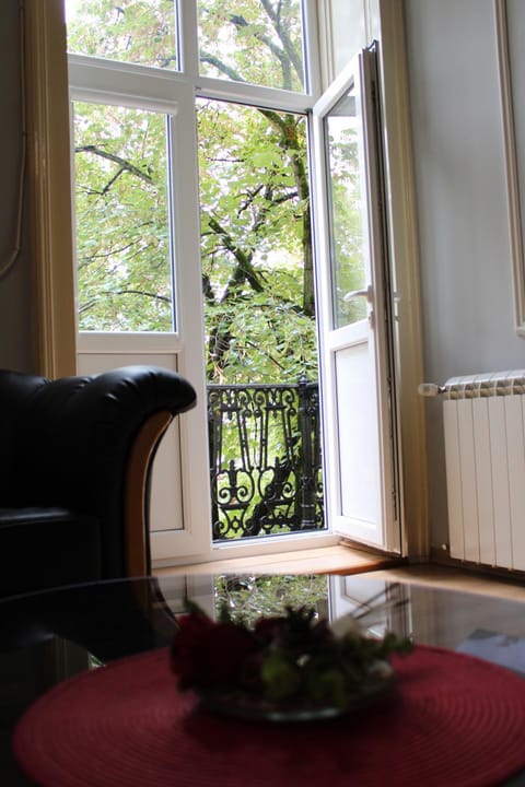 Balcony/Terrace, Balcony/Terrace