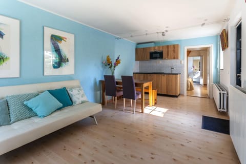 Property building, Kitchen or kitchenette, Living room, Dining area