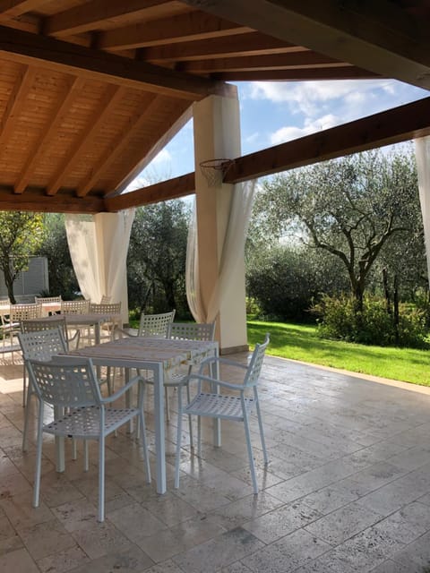 Patio, BBQ facilities, Garden, Banquet/Function facilities, On site, Garden view, Area and facilities, Entertainment