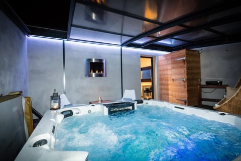 Hot Tub, Spa and wellness centre/facilities, Spa and wellness centre/facilities