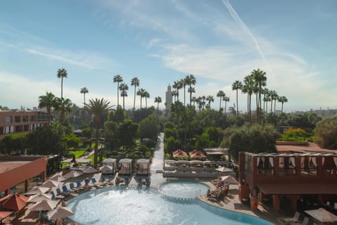 Natural landscape, Swimming pool, sunbed