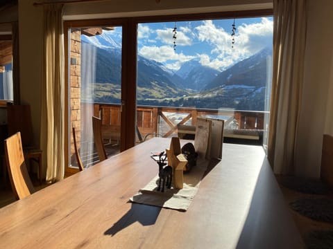 View (from property/room), Dining area