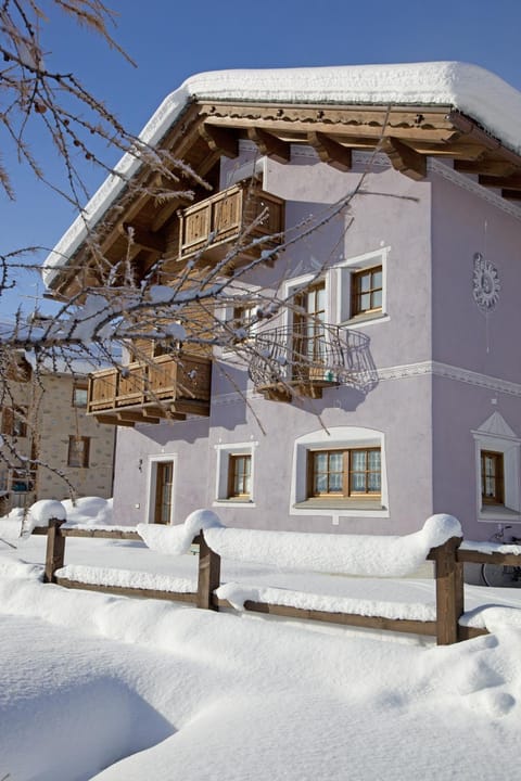 Property building, Winter