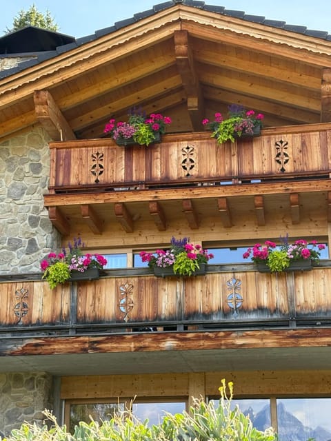 Property building, Summer